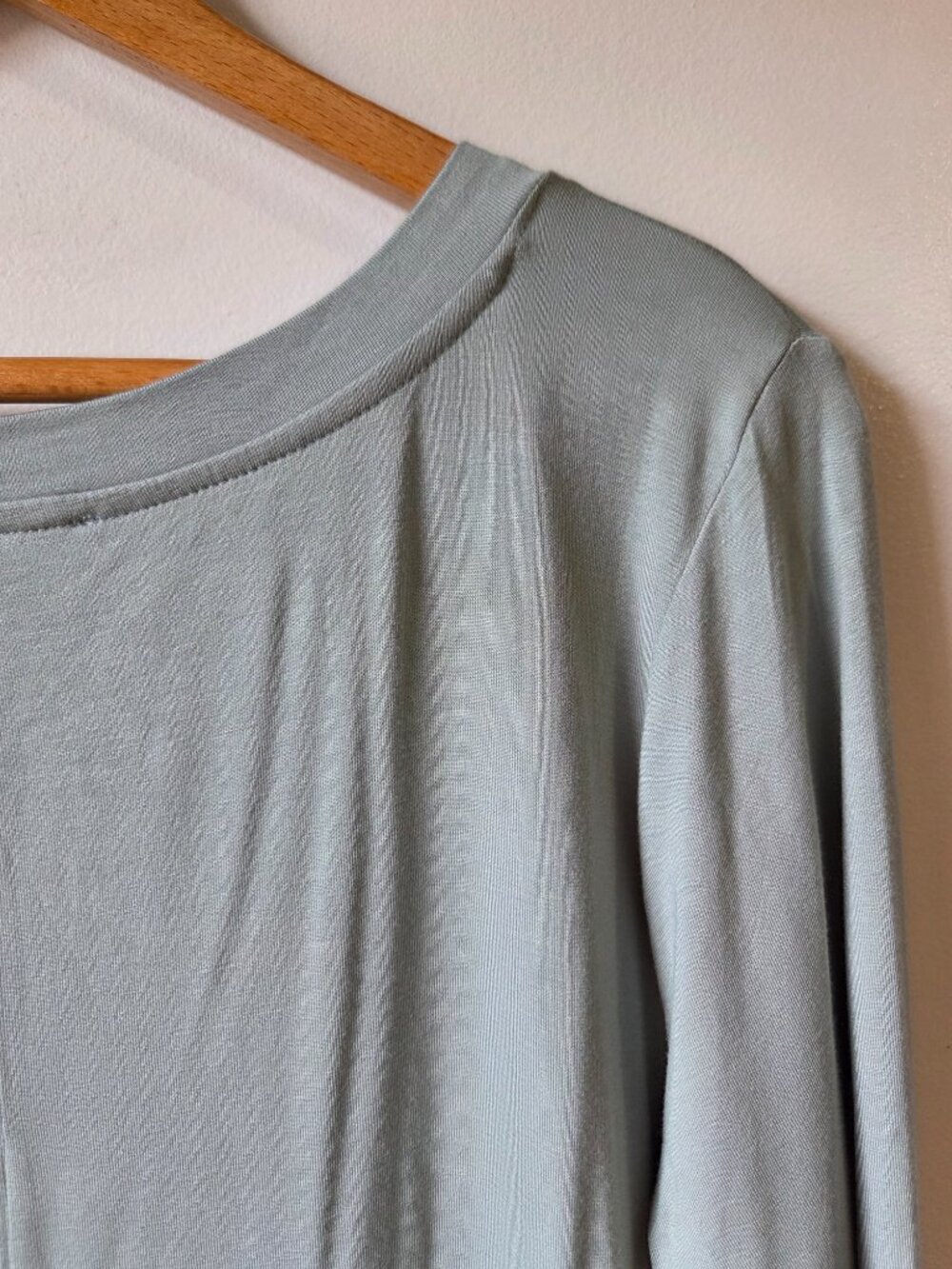 NEVER WORN ZENANA BABY BLUE SUPER SOFT V NECK LONG SLEEVE TEE SIZE XL - Picture 8 of 14
